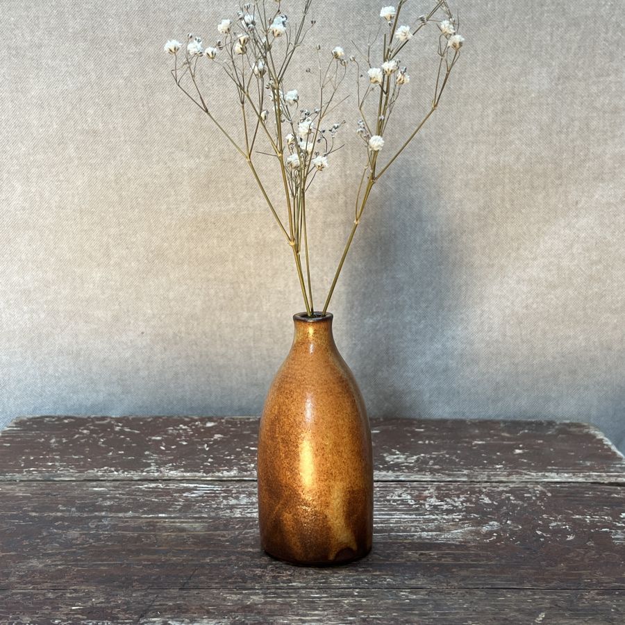 Malá vázička žíhaná 2