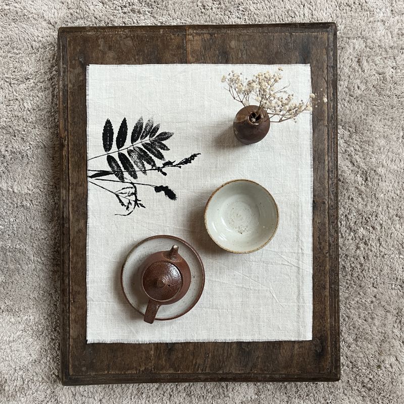 Lněné chabu s loukou v krémové barvě