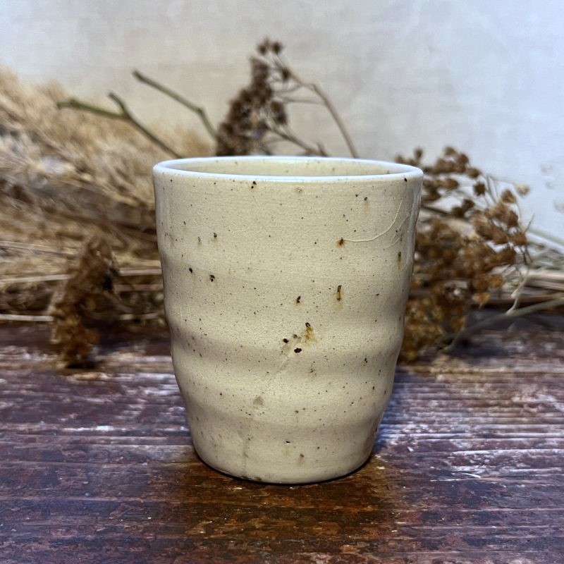 Yunomi šálek krémový