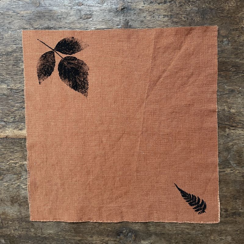 Lněné drobné chabu v barvě rust