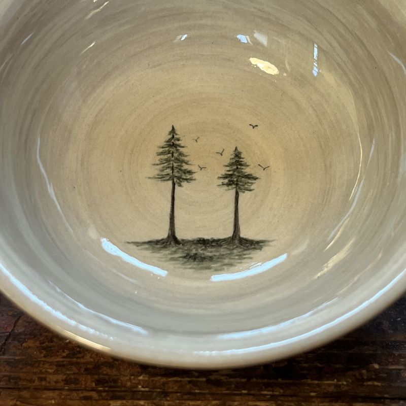 Čajová miska se smrky