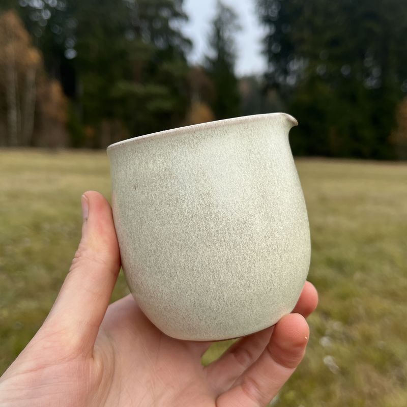 Slíváček/mléčenka s lístky