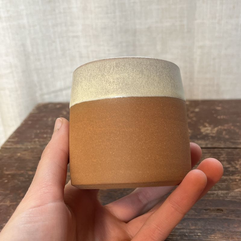 Kalíšek Smrky béžový