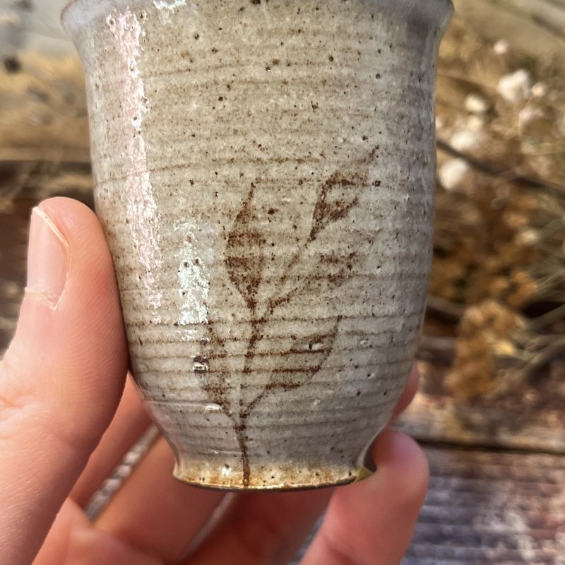 Yunomi šálek Rustic Iron - větvička