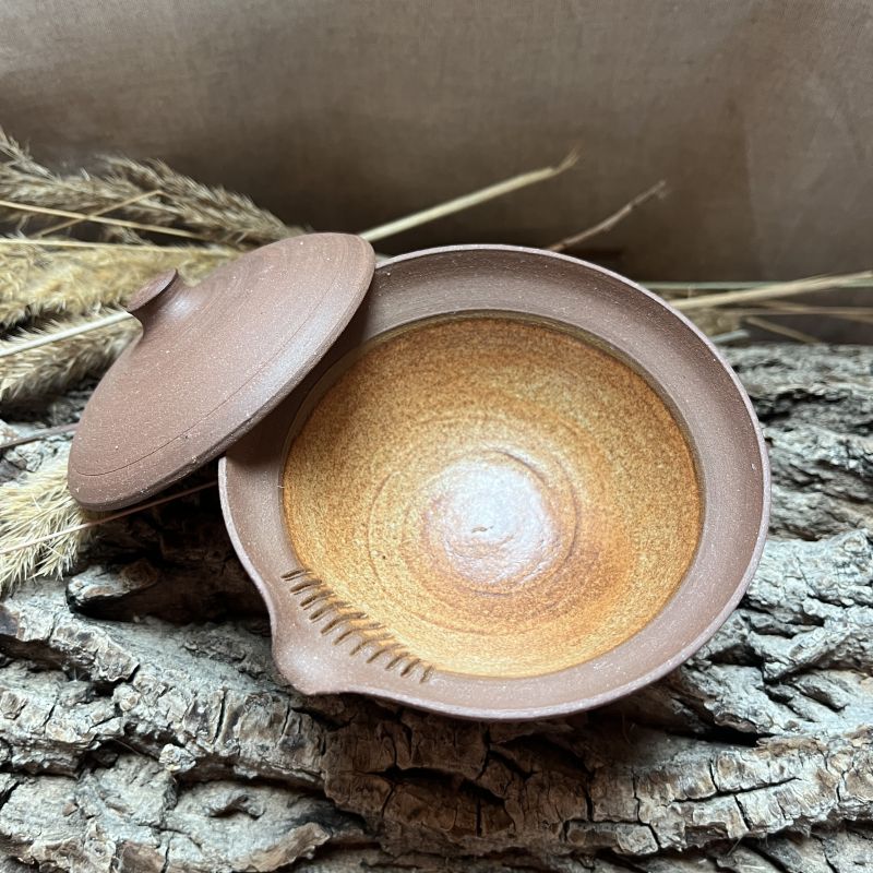 Hnědé shiboridashi