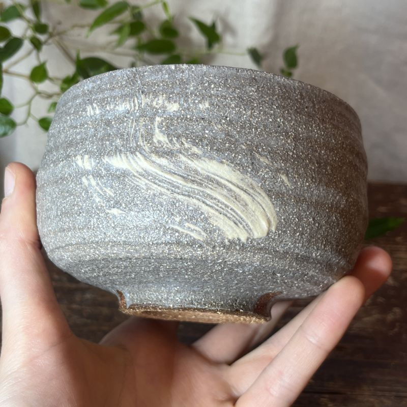 Šedý chawan Hakeme