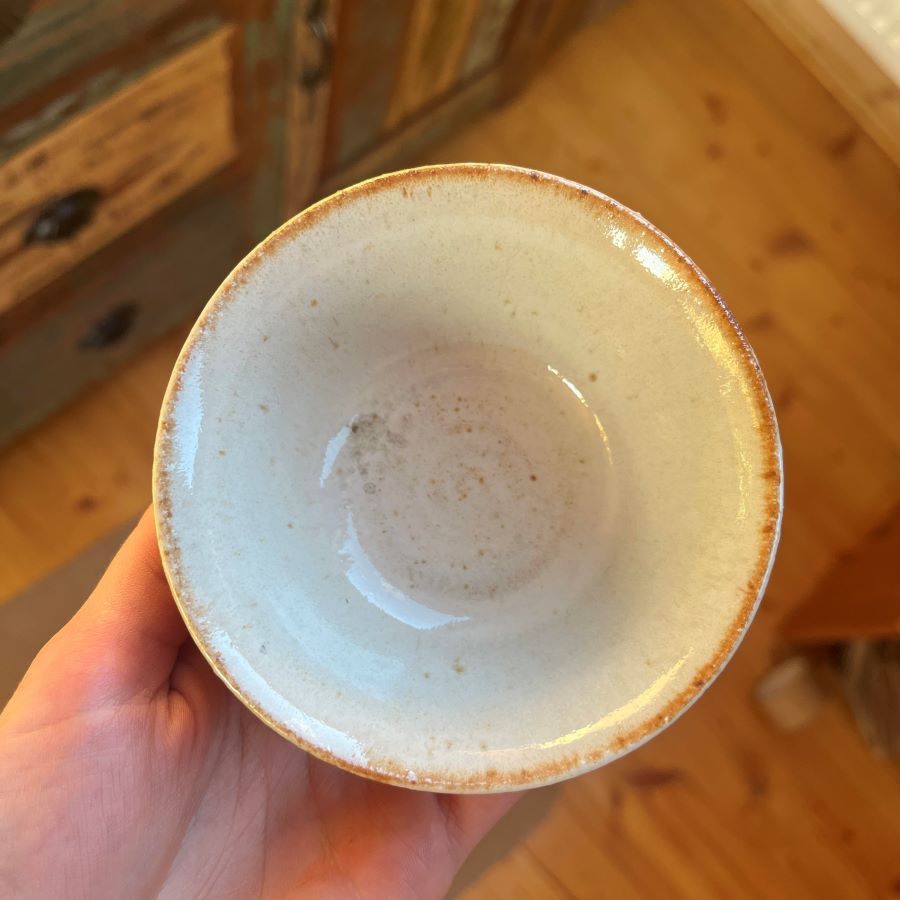 Sada čajového nádobí - konvička, tácek a šálek