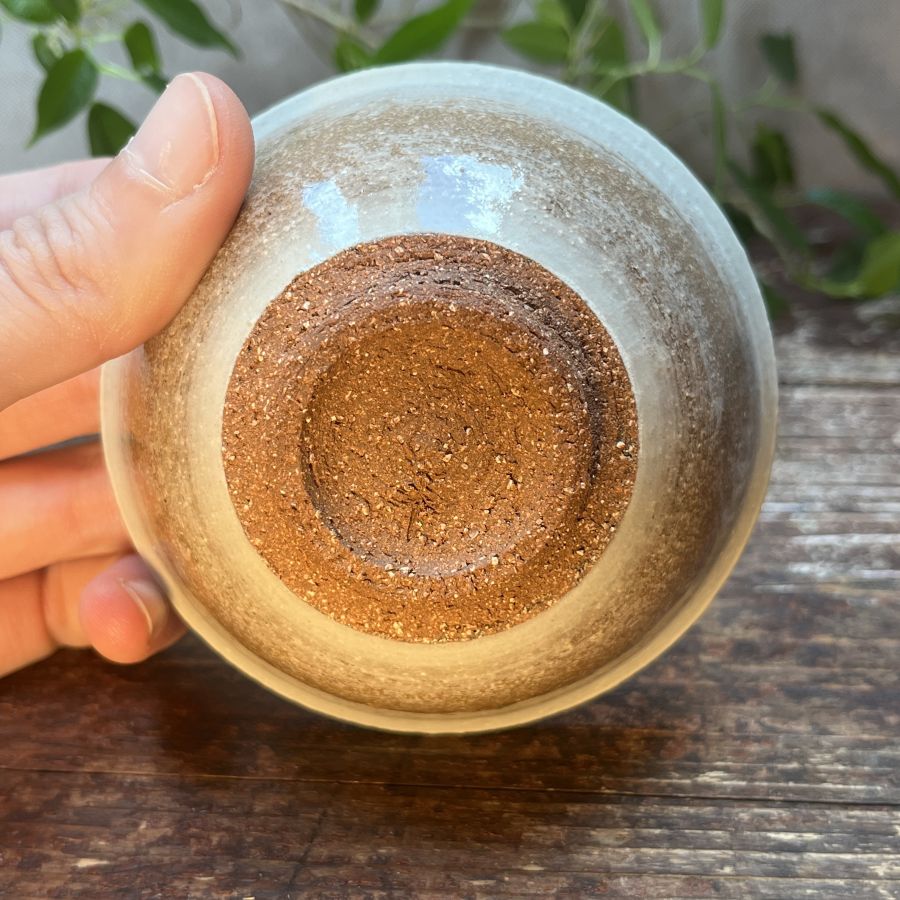 Čajová miska s kolibříkem