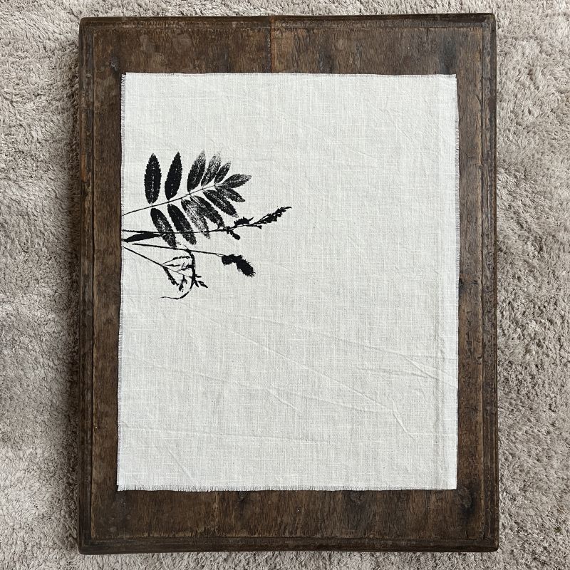 Lněné chabu s loukou v krémové barvě