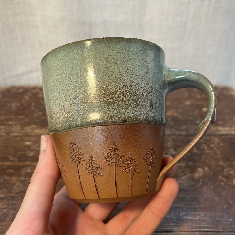 Lesní sada Smrky - hrnek a talířek