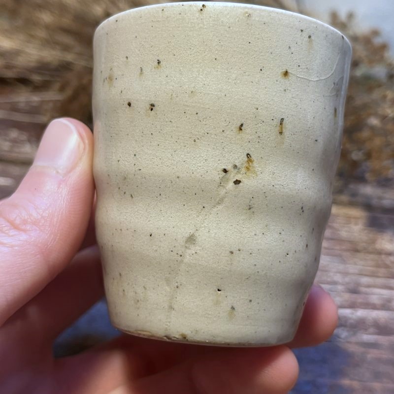 Yunomi šálek krémový